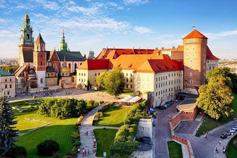 Wawel Castle & Cathedral Skip the Line Small Group Tour - Who this tour suits best