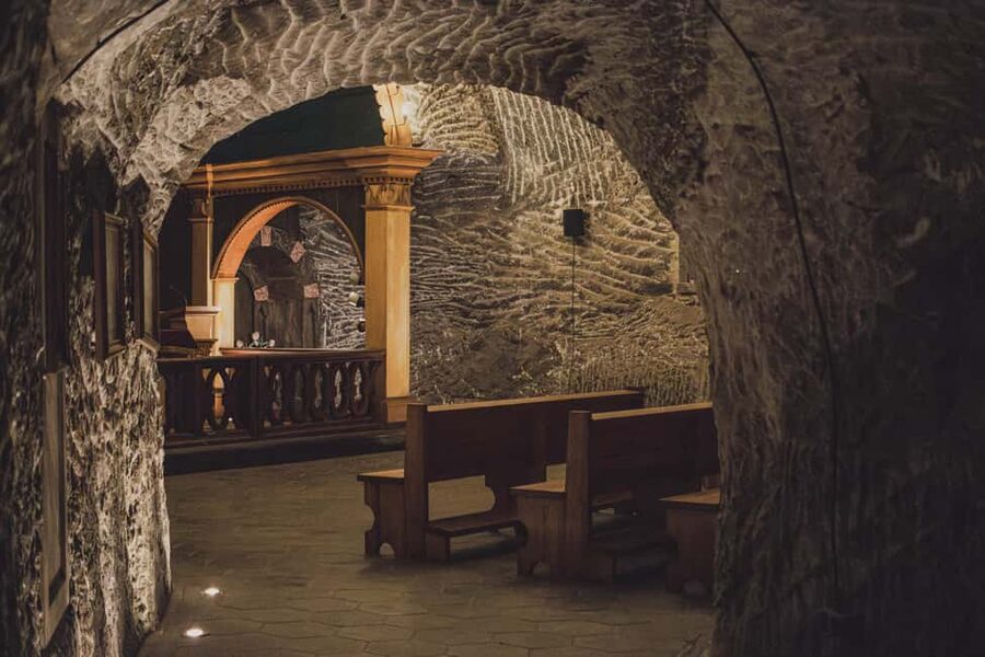 Wieliczka Salt Mine: Guided Tour Fast-Track Ticket - Salt Churches and Sculptures: The Stops That Tend to Stick