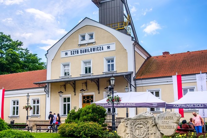 Wieliczka Salt Mine guided tour from Krakow with pickup options - Pickup from Krakow: How this tour fits your day