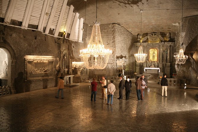 Wieliczka Salt Mine Guided Tour from Krakow - Getting from Krakow with round-trip transfers