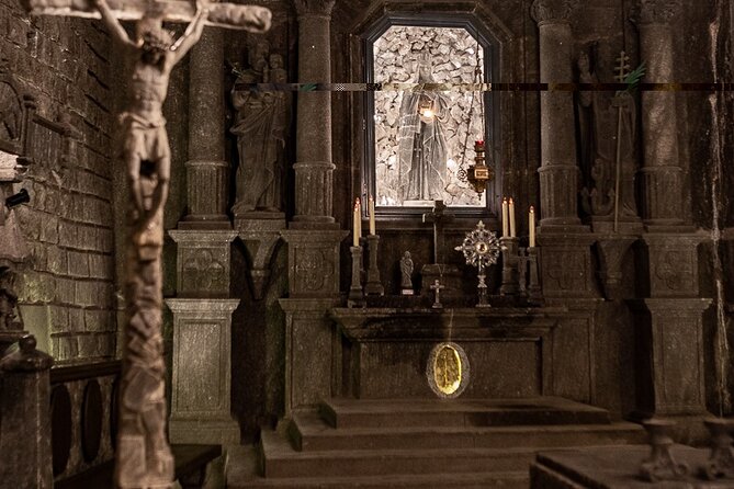 Wieliczka Salt Mine Guided Tour + Ticket & Transfer from Krakow - Exit Logistics Back to Krakow: Lifts, Different Locations, and Staying Together