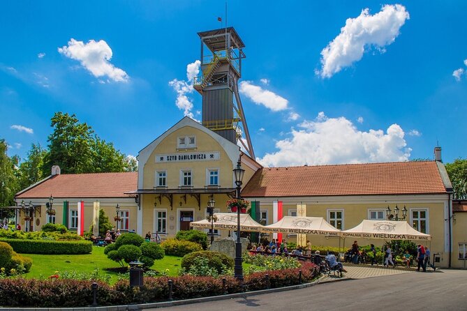 Wieliczka Salt Mine - Private Tour from Krakow - Wieliczka in one half-day: why it works from Krakow