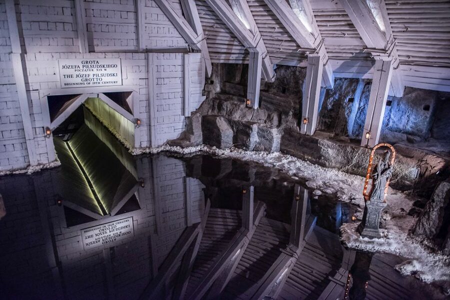 Wieliczka Salt Mine Tour Including Hotel Pick-Up - Wieliczka Salt Mine: what 140 meters underground feels like