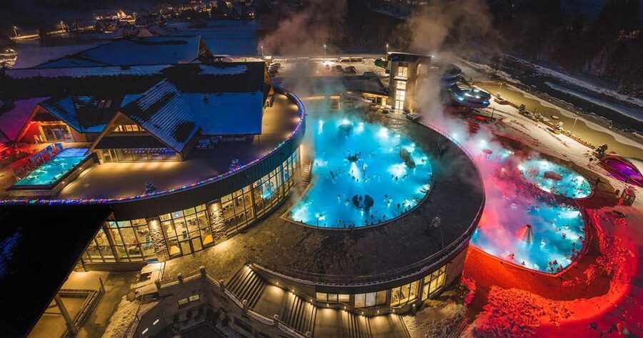 Zakopane: Chocholow Thermal Pools Entry with Hotel Transfer - Kościelisko cheese and vodka stop: small, specific, and useful