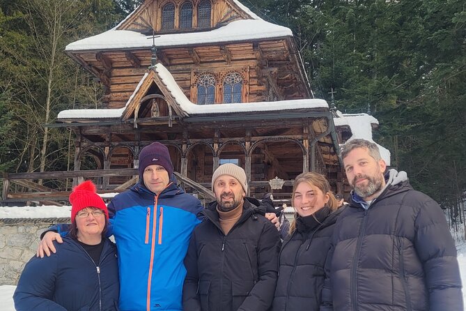 Zakopane Private Tour From Krakow - Zakopane First Stop: Wooden Resort Town Energy and Market Time