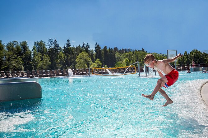 Zakopane Tatra Mountain & Thermal Baths from Krakow - Stop 1: Chochołów village, old wood streets and slow walking