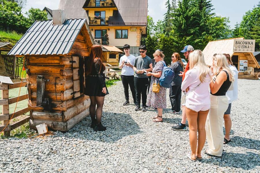 Zakopane & Tatra Mountains from Krakow – Guided Tour - Gubałówka and the Funicular: Where Your Shoes Actually Matter