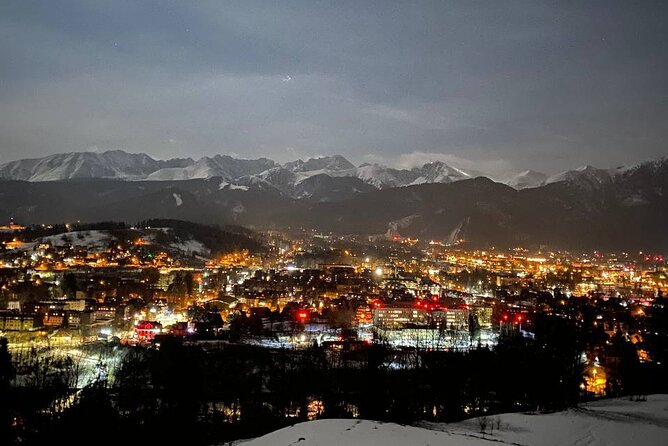 Zakopane Tour from Krakow with Thermal SPA and Hotel Pick up - Chochołów and Witów: Short Stops With a Highland Feel