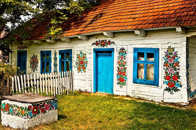 ZALIPIE - painted village, unique PRIVATE tour from Krakow - Dom Malarek, plus a quick reality check on souvenirs